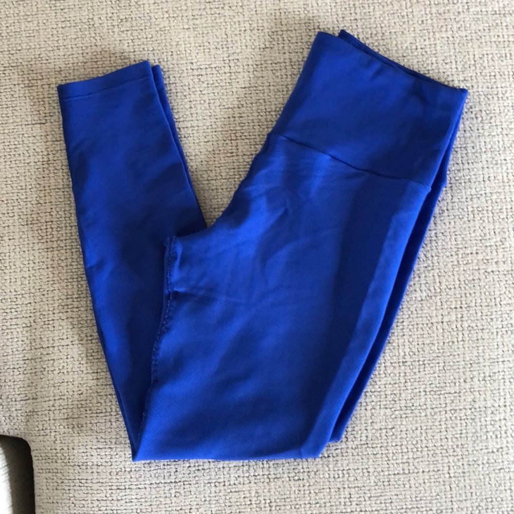 Maaji Women's Blue Multicolor High Rise Ankle Leggings Size L Activewear